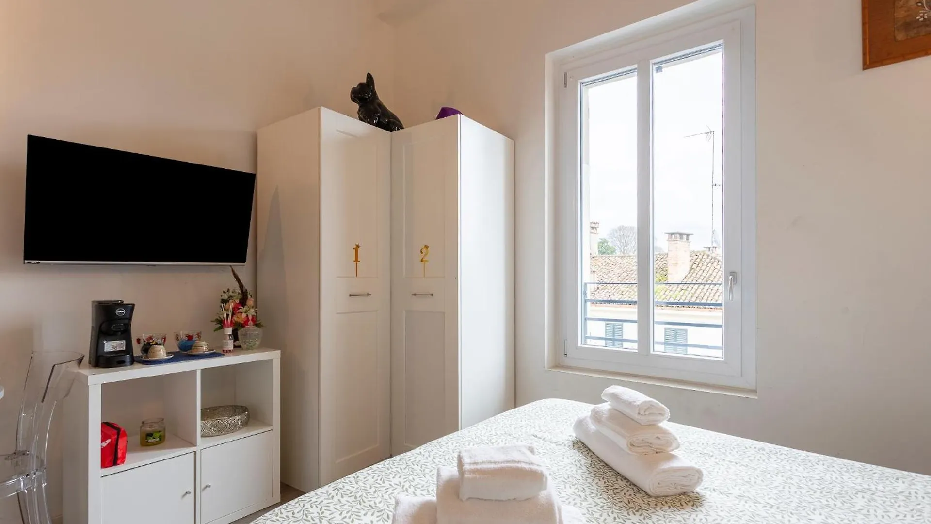 Luxury Suite {Fuga Romantica } Ponte Coperto Pavia Apartment